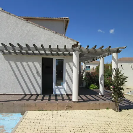 Les Hauts Du Maquis Apartment *